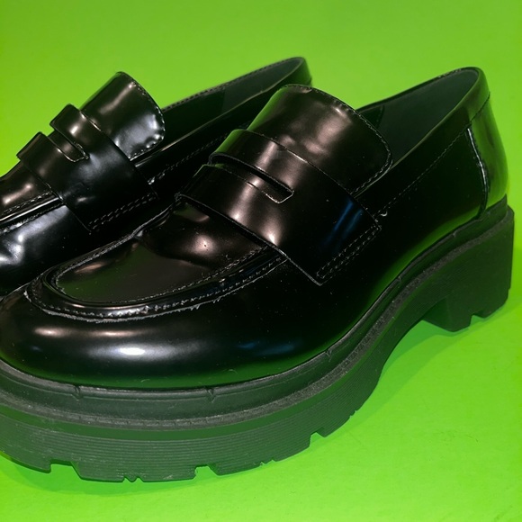 Black chunky loafers BRAND NEW - Picture 3 of 3